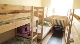 Гостиница Славный Хостел Самара Кровать в общем номере для мужчин и женщин с 8 кроватями-3